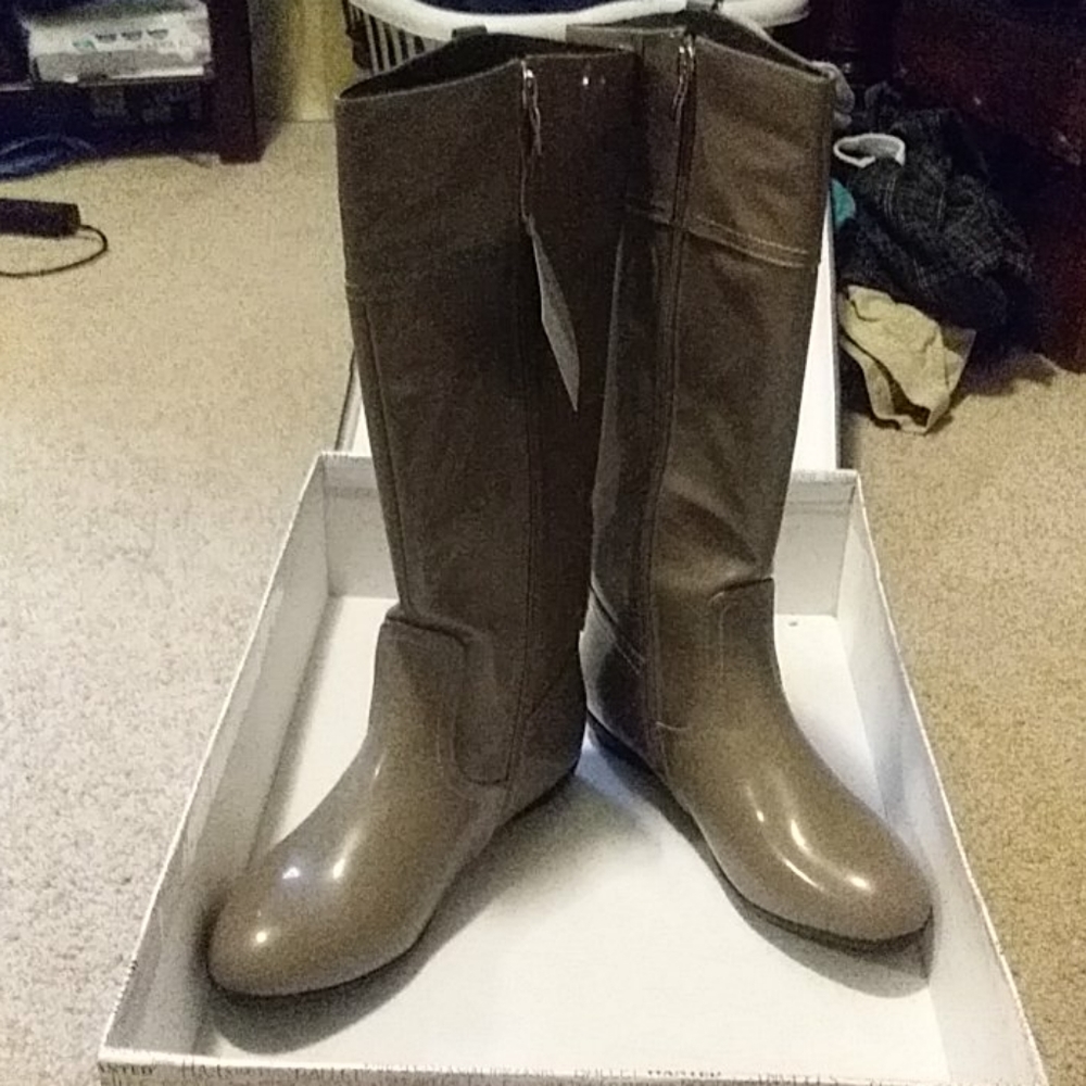 Water proof high boots